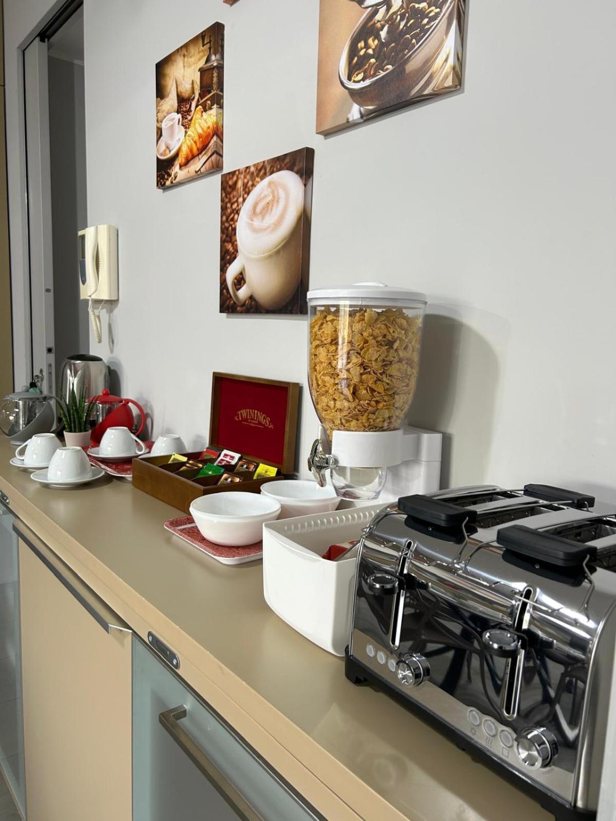 B&B Serangi - Il Piacere Di Sentirsi A Casa Cercola Buitenkant foto
